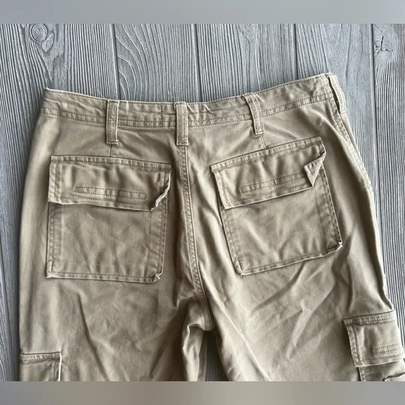 Abercrombie Kids Uniform Girls Paratroop Cargo Bootcut Khakis Girls Size 16 - Picture 4 of 10